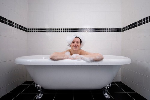 A Comparison of Fragrant Bath Moisturizers