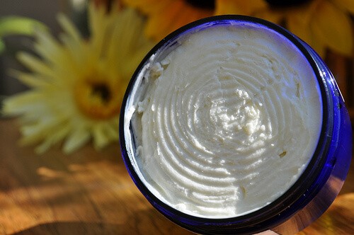 7 Simple Tips to Combat Wrinkles 7 Simple Tips to Combat Wrinkles