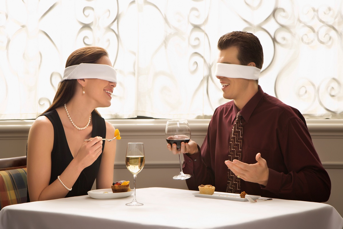 Blindfold date