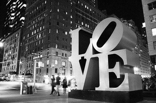 7 Signs You Are in Love