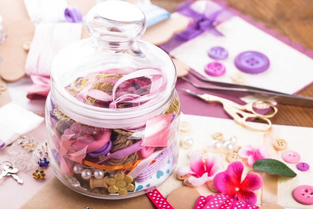 5 Tips to Make the Best Use of Scrapbooking Supplies