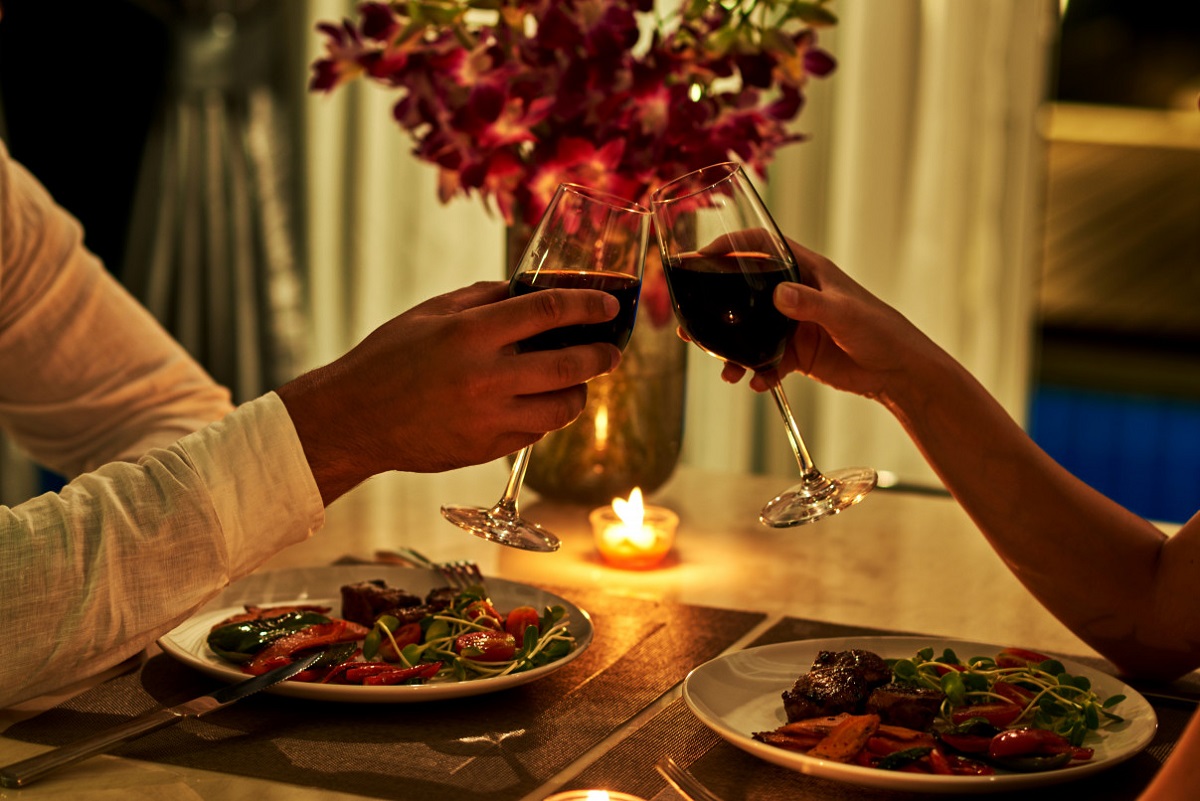 5 Steps to Planning a Romantic Dinner at Home