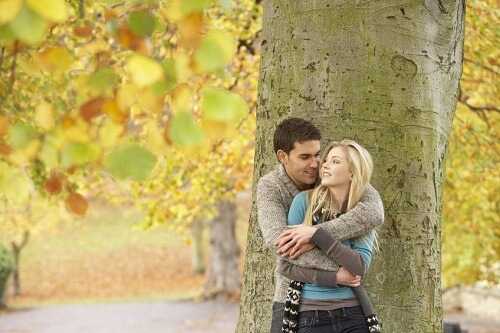 8 Best Ways to Make Him Fall in Love with You ...