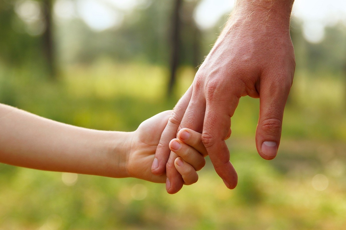 6 Tips for Dealing with the Death of a Parent