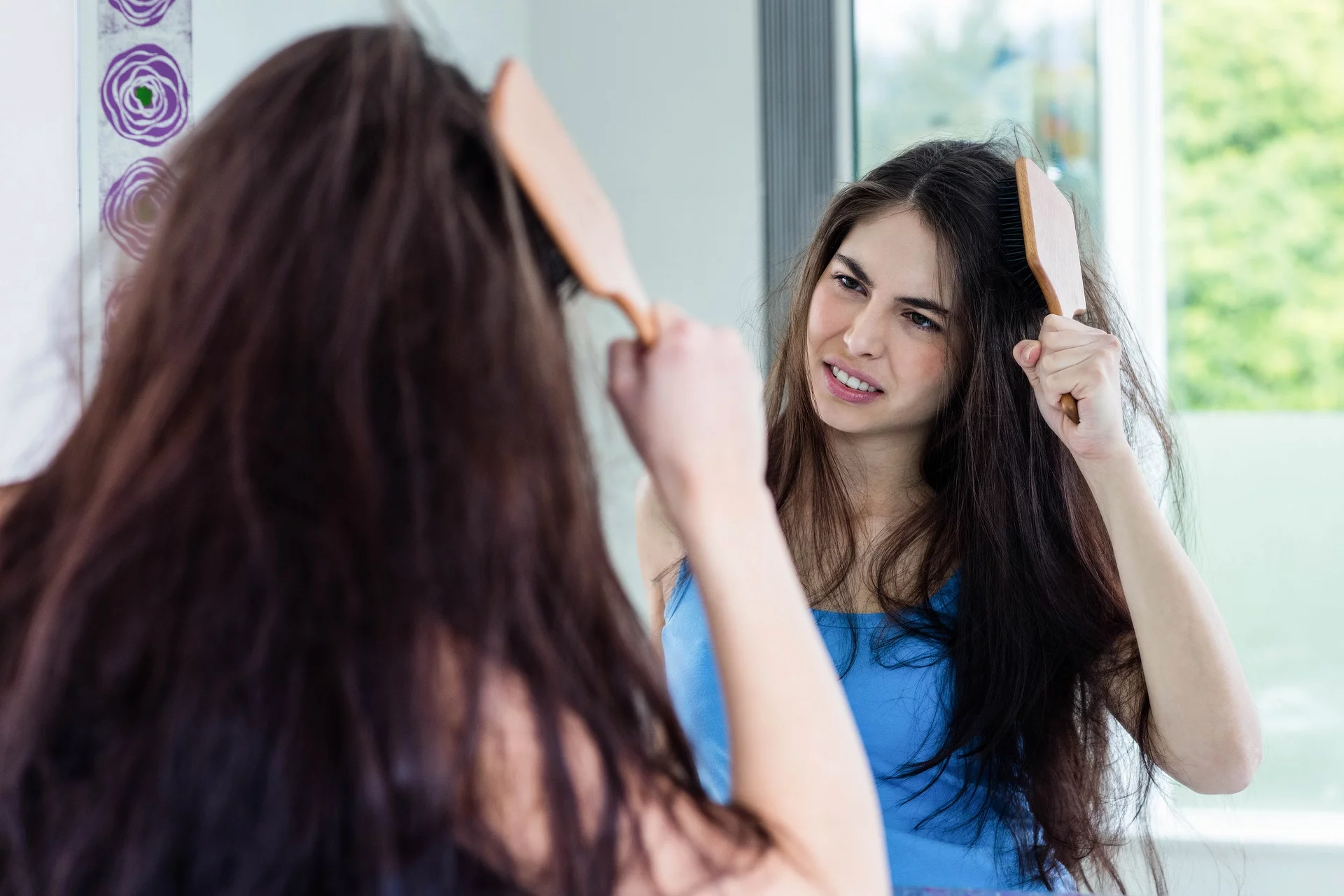 7 Tips for Fighting Frizzy Hair