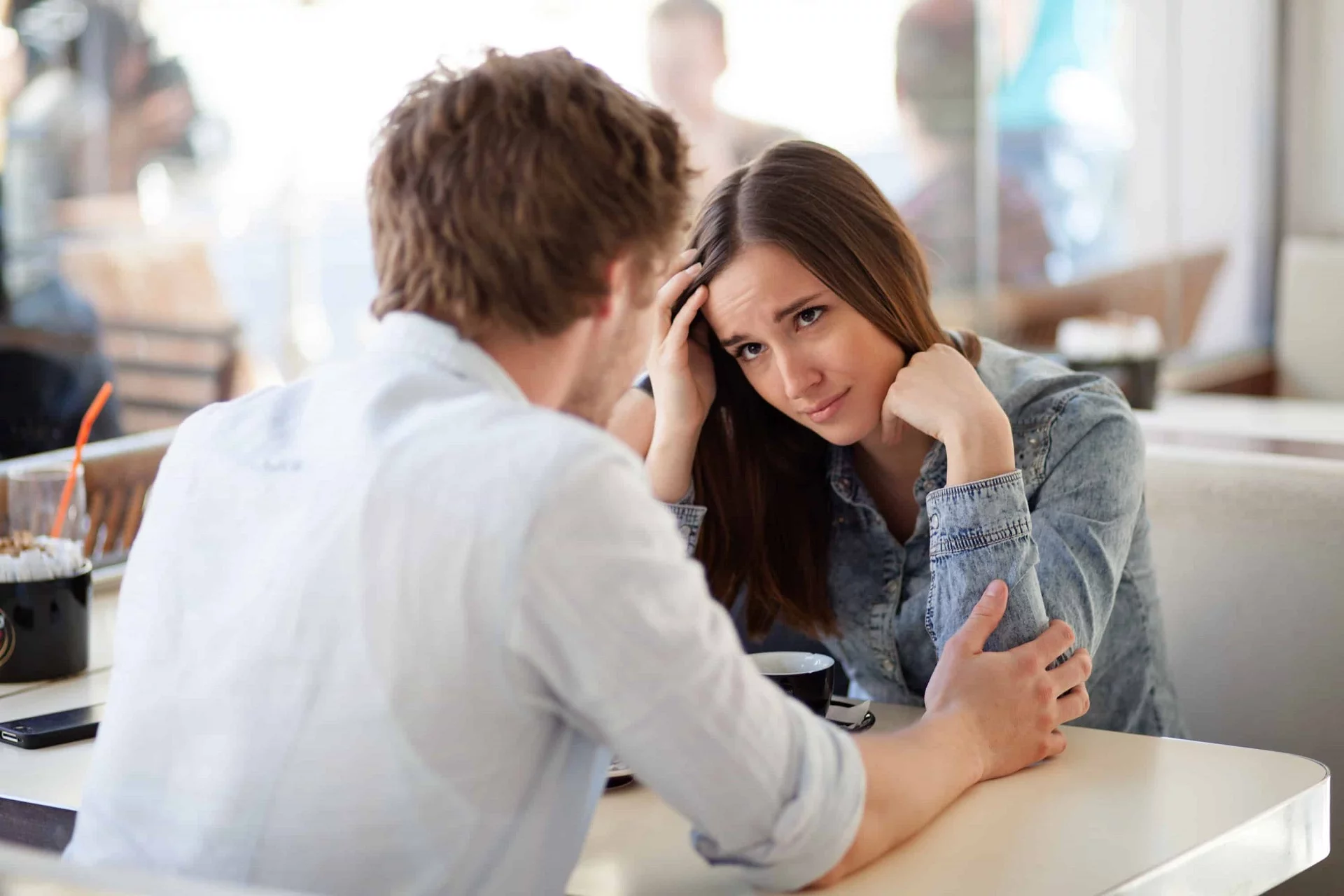 7 Ways to Deal with a Guy who Annoys You