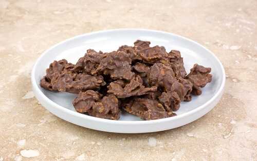 Chocolate and nut clusters