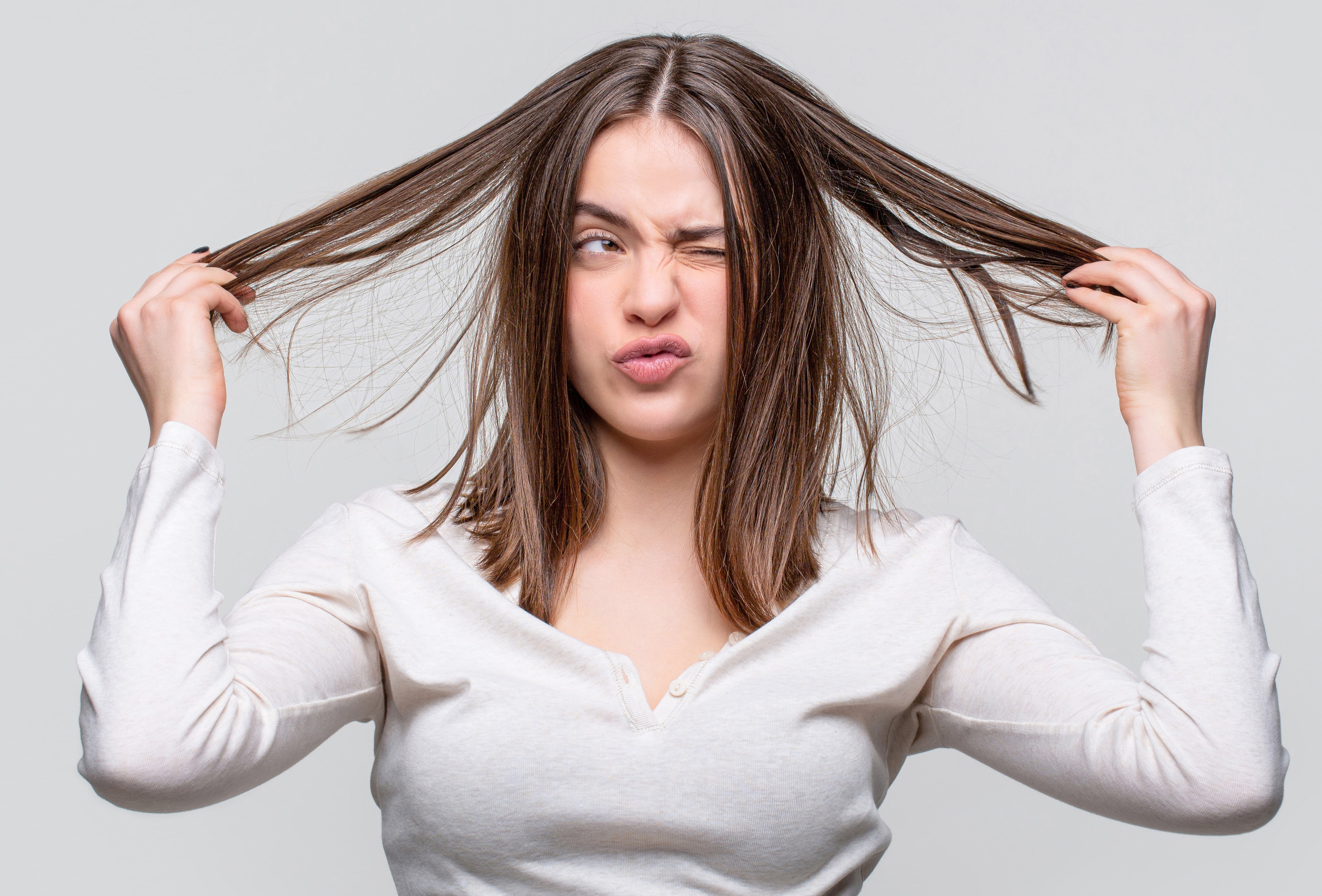7 Reasons Your Hair Is Falling Out