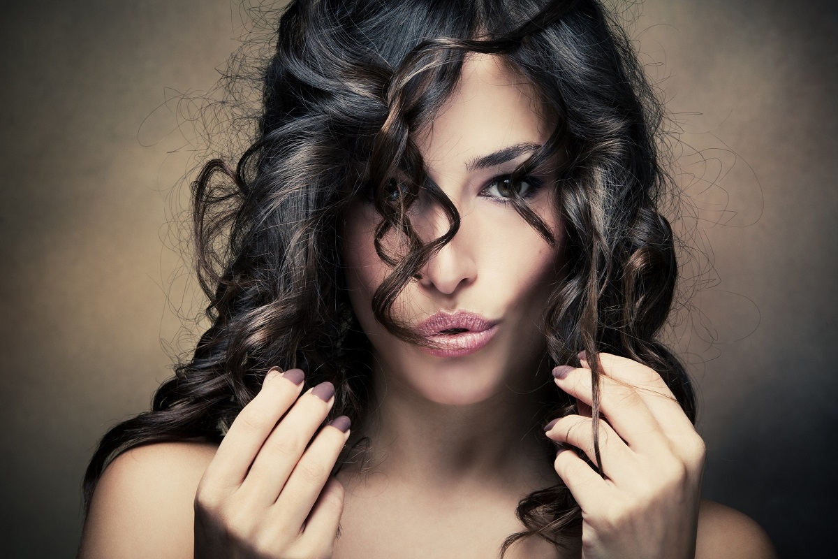 15 Natural Hair Treatments That Work Like a Charm