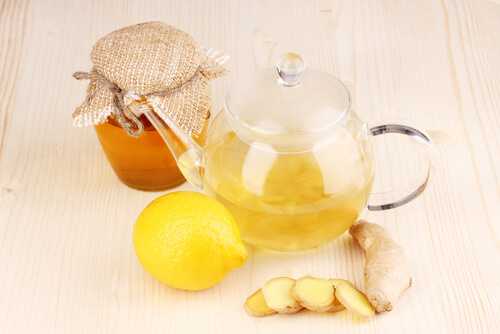 Lemon, honey and ginger tea
