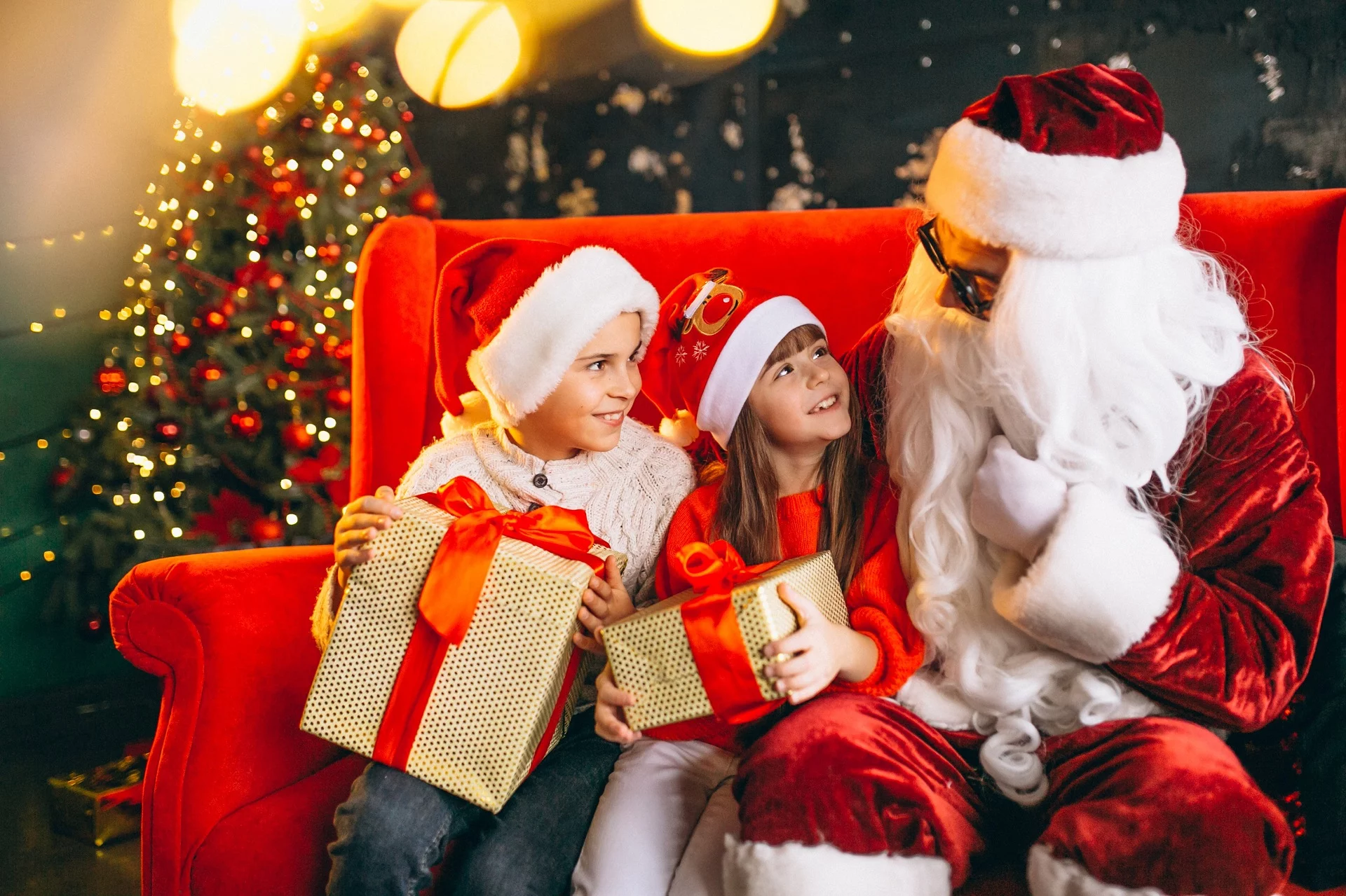 6 Ways to Keep Santa Claus Real for Your Child