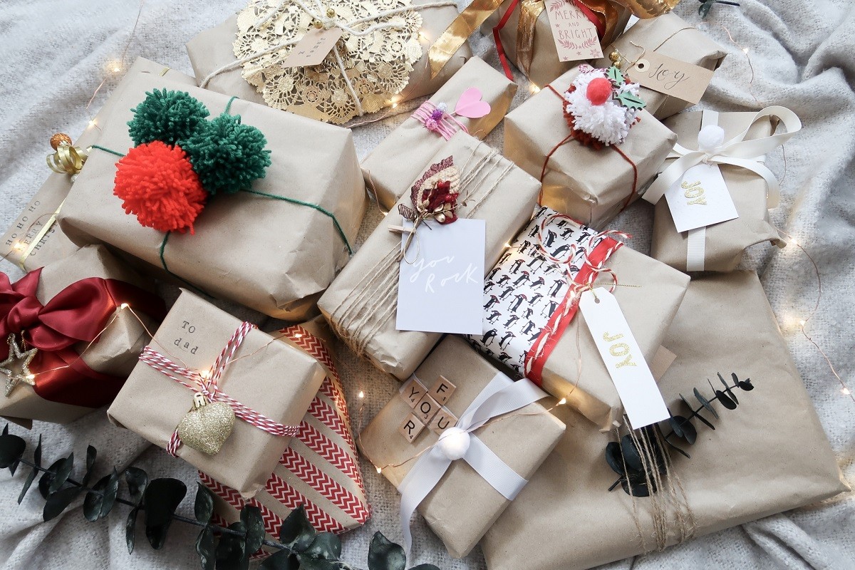 7 Splendid Ideas for Personalized Christmas Presents