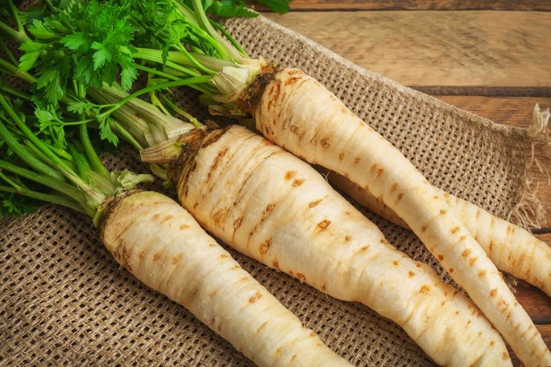 what do parsnips go well with