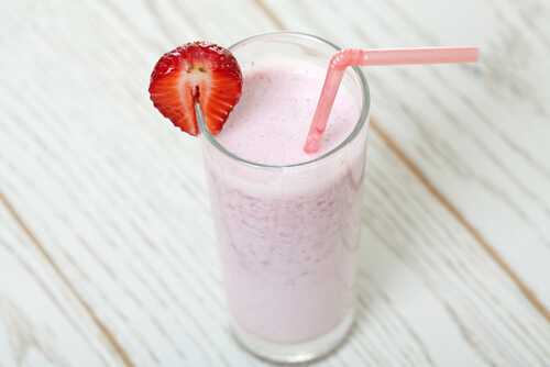 Heart healthy strawberry smoothie