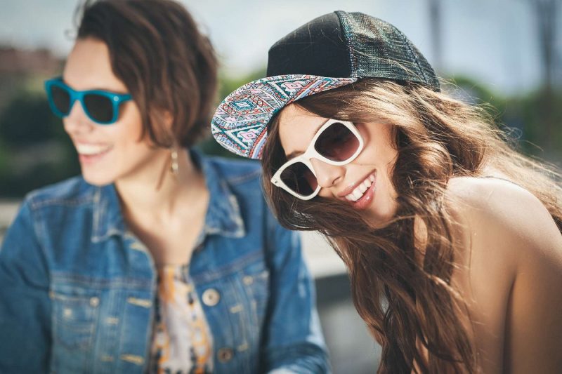 7-ways-to-stay-a-positive-friend-during-hard-times