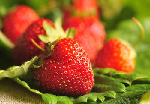 10 Fantastic Reasons to Eat Strawberries