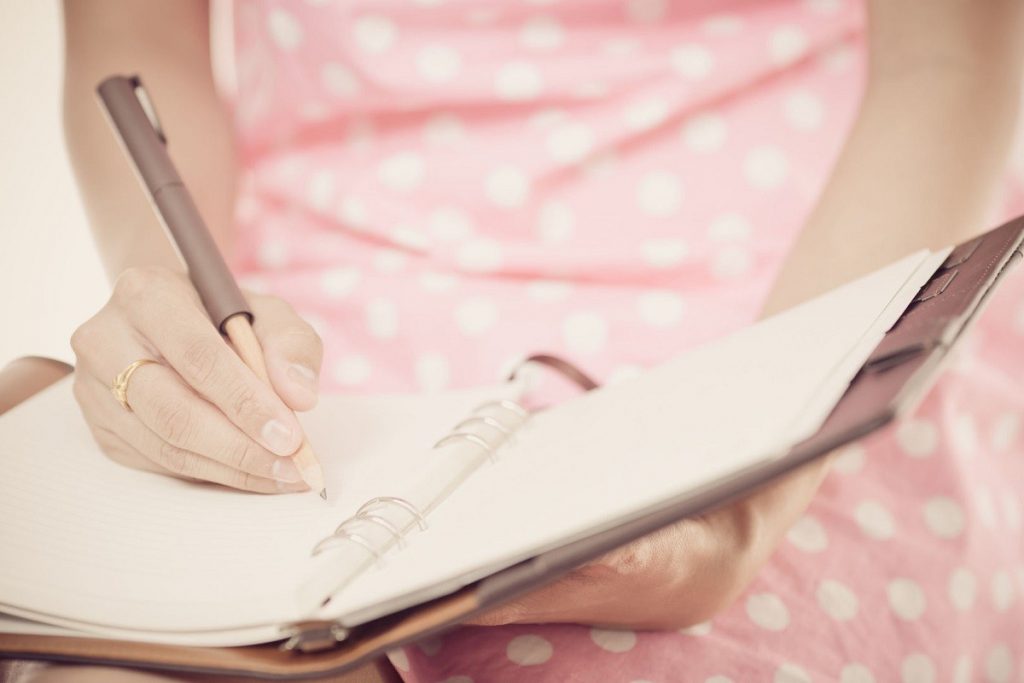 3 Traits to Check Out in Your Own Handwriting