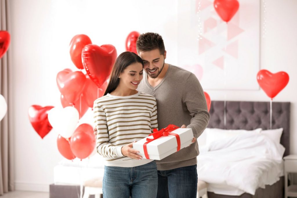 8 Little Sweet Gestures to Make on Valentine’s Day