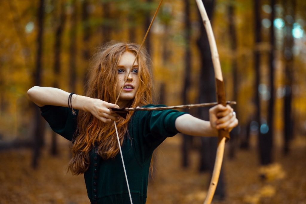 8 Great Traits of a Sagittarius Woman