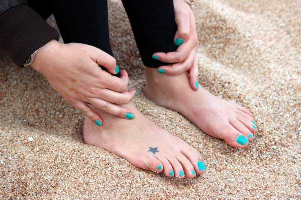 10 Beautifully Unique Foot Tattoo Ideas