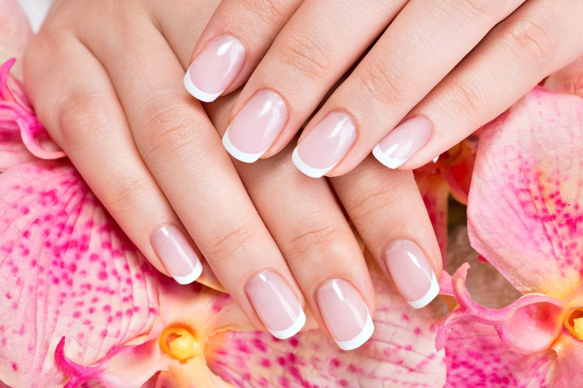 6 Tips for a Long-Lasting Manicure